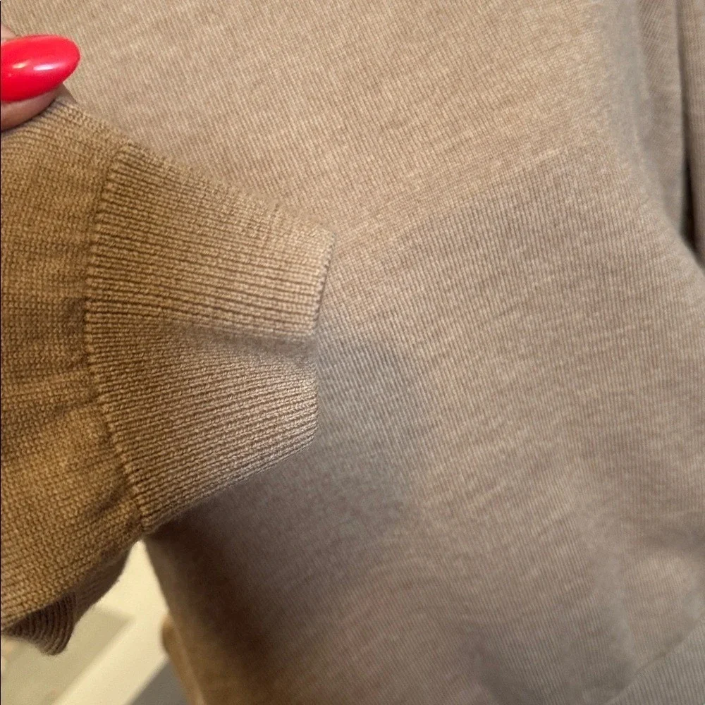 Lightweight Extra Fine Merino Wool Hart Schaffner Marx Sweater Capsule